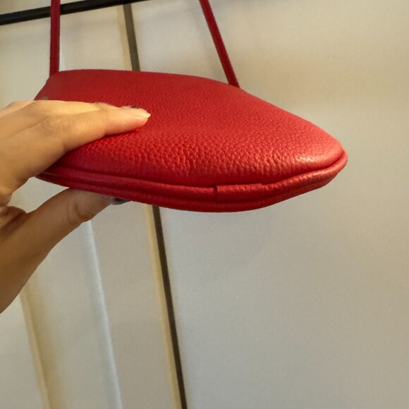 LOW KEY RARE SMALL RED SHOULDER BAG MAGNETIC CLOSURE - Picture 5 of 13